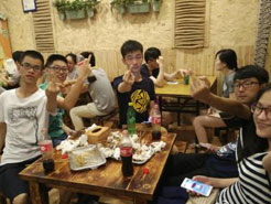 商州烧烤加盟,学烧烤技术,开烧烤店多少钱疯狂烤翅加盟